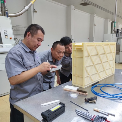 山东中烟滕州卷烟厂卷包车间深入推进“质量月”活动 助力雪茄烟品质提升